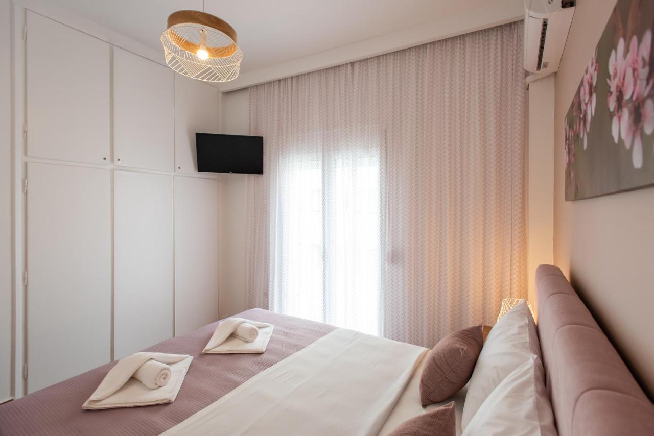 Blue Ark Boho Stay At Acropolis Athens Exterior photo
